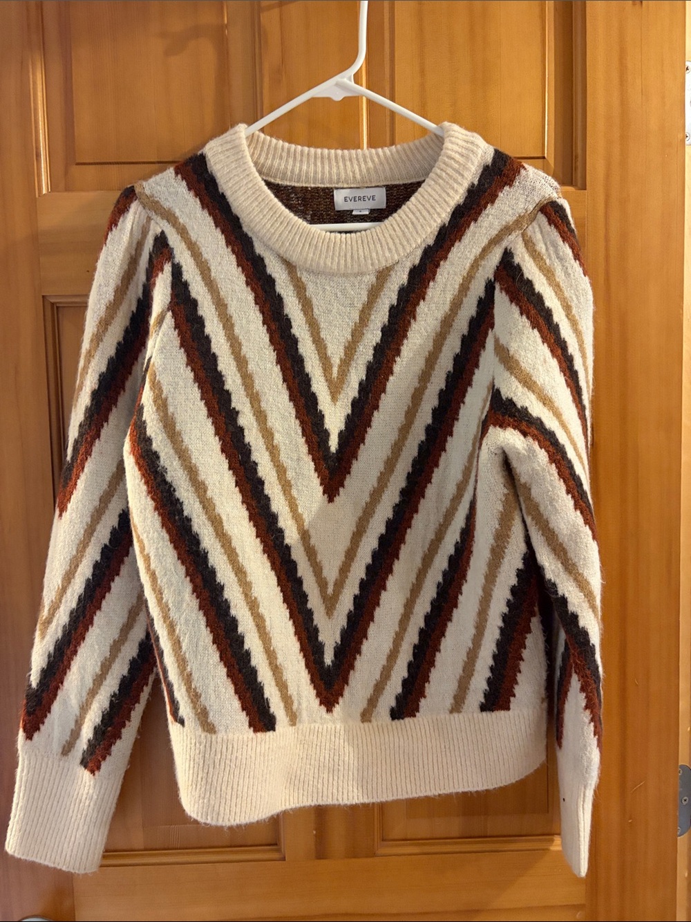 Evereve Cream Chevron Stripe Crewneck Sweater with Brown & Rust Accents
